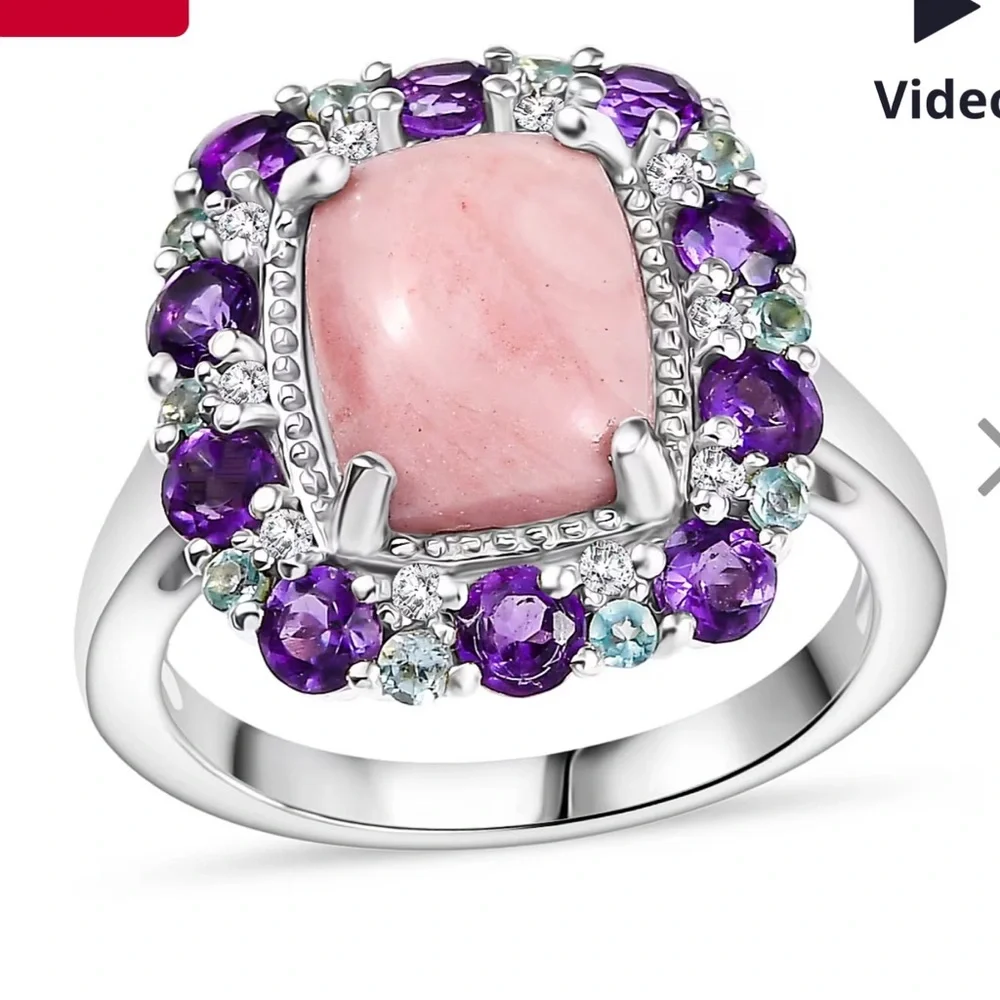 Beautiful Peach Opal Gemstone Ring - Picture 2 of 6